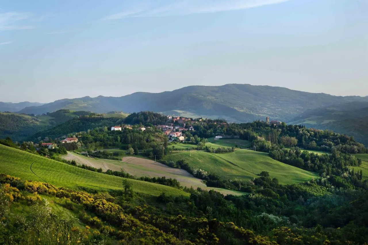 Ca Colmello - Country House Bed & Breakfast Gesso  Italy