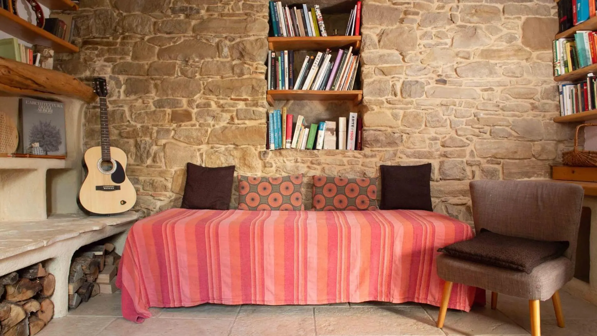 Ca Colmello - Country House Bed & Breakfast Gesso  Italy